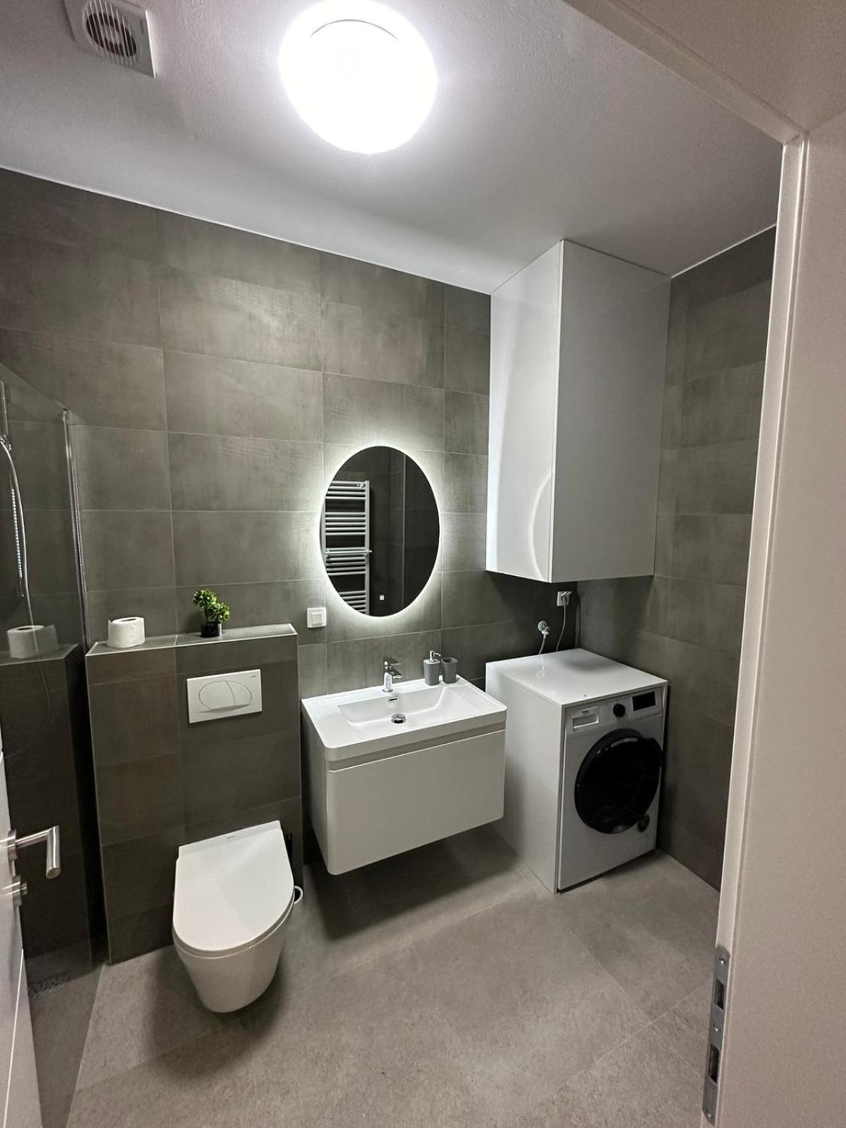 Nanda Studio Apartment - Free Private Parking 莫斯塔尔 外观 照片
